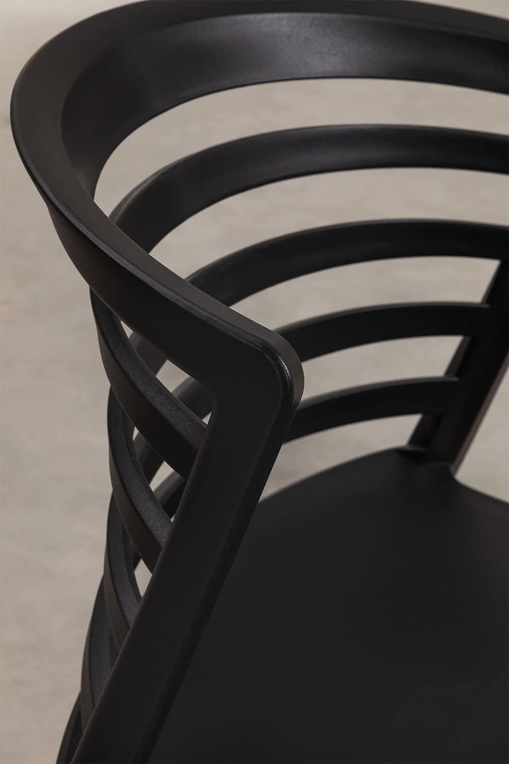 Pacl 4 Sillas Roma para Comedor o Terraza Negras