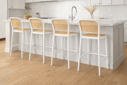 Taburete Delta Lombardia Piso De Bar O Terraza 66cm Blanco