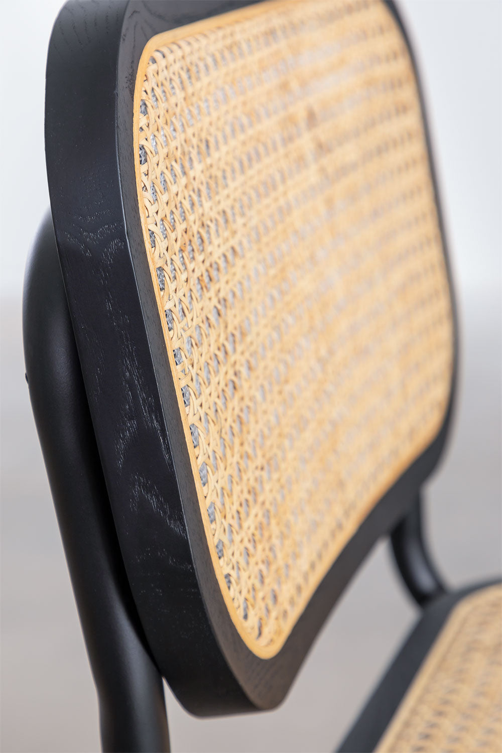 Silla Breuer Negra Madera y Ratán